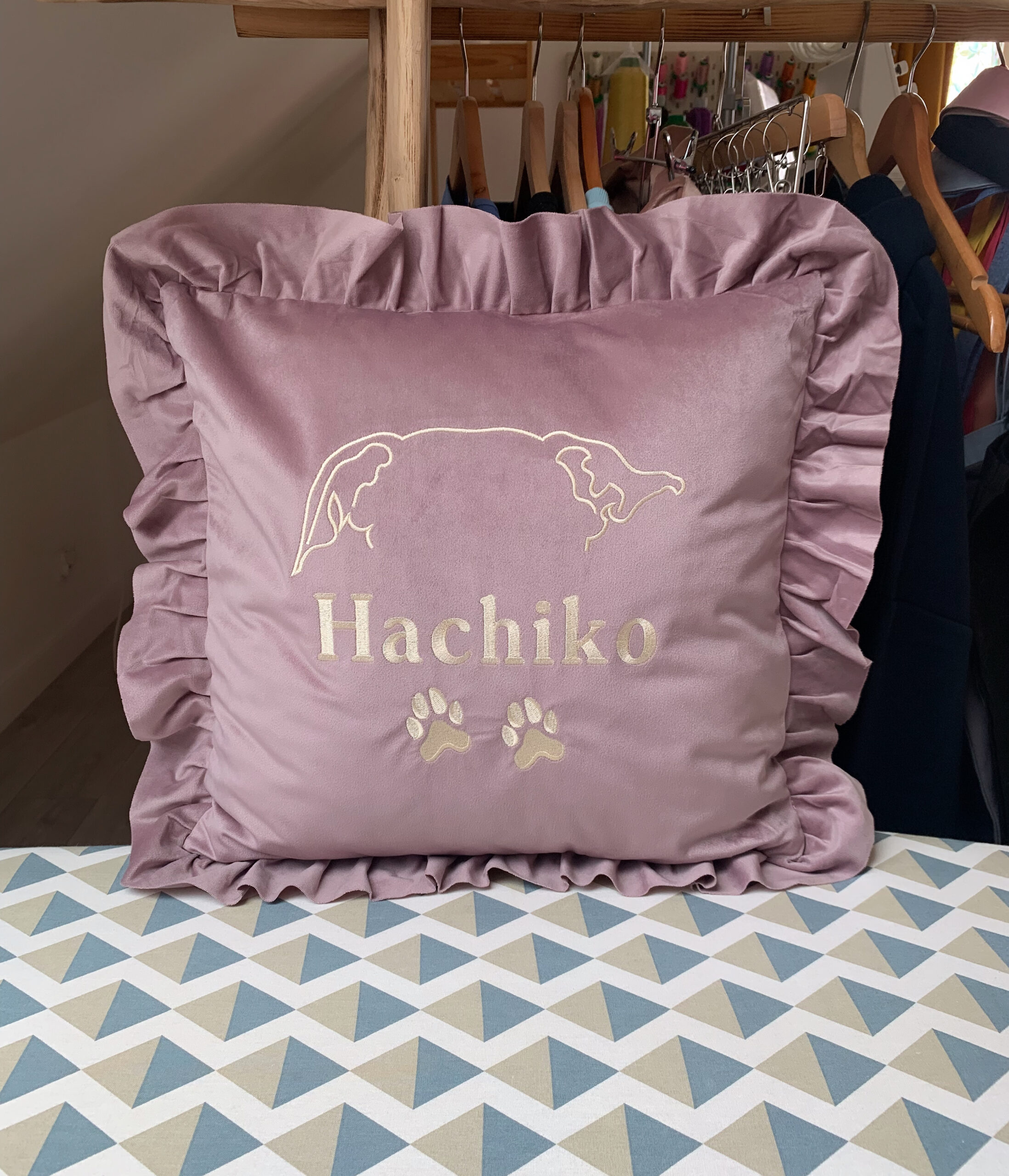 e14f121a 03d3 4c63 ba3b 7c4b980e1d98