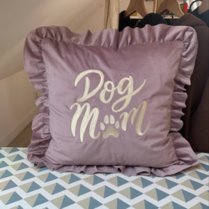 poduszka z haftem "dog mom"